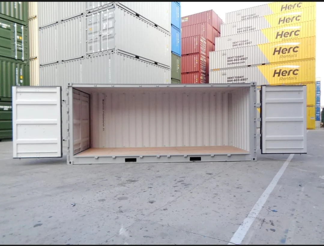 Contenedor Marítimo 20 Pies de Lado Abierto (Open Side) – Nuevo, Ideal para Equipos de Gran Longitud Contenedor Marítimo 20 Pies de Lado Abierto (Open Side) – Nuevo, Ideal para Equipos de Gran Longitud
